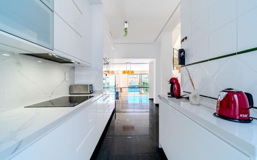 Herverkoop - Town House -
Orihuela Costa - Costa Blanca