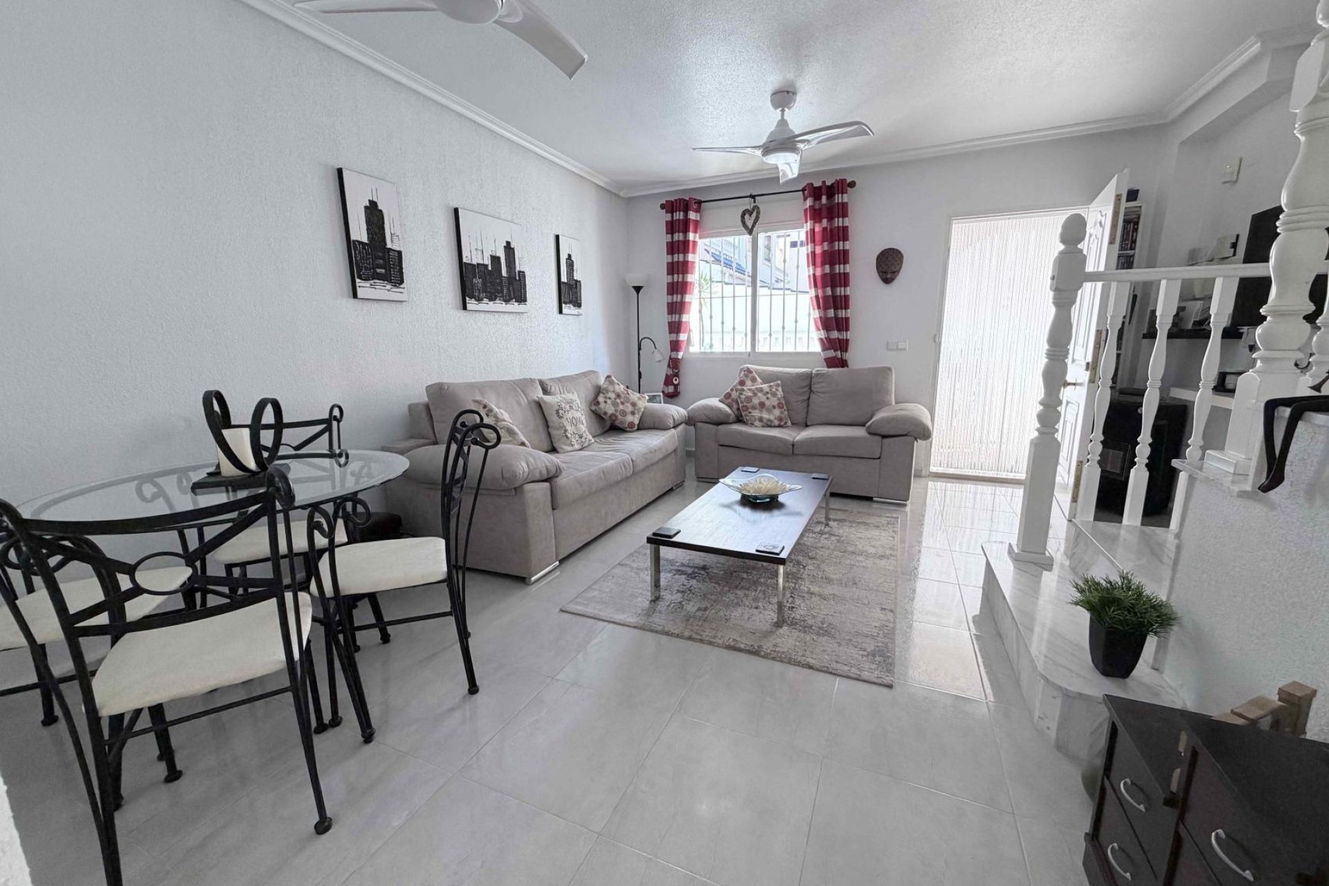 Herverkoop - Town House -
Orihuela Costa - Costa Blanca