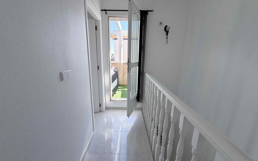 Herverkoop - Town House -
Orihuela Costa - Costa Blanca