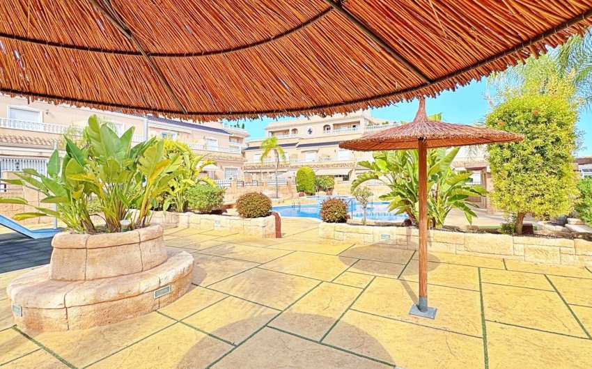 Herverkoop - Town House -
Orihuela Costa - Costa Blanca