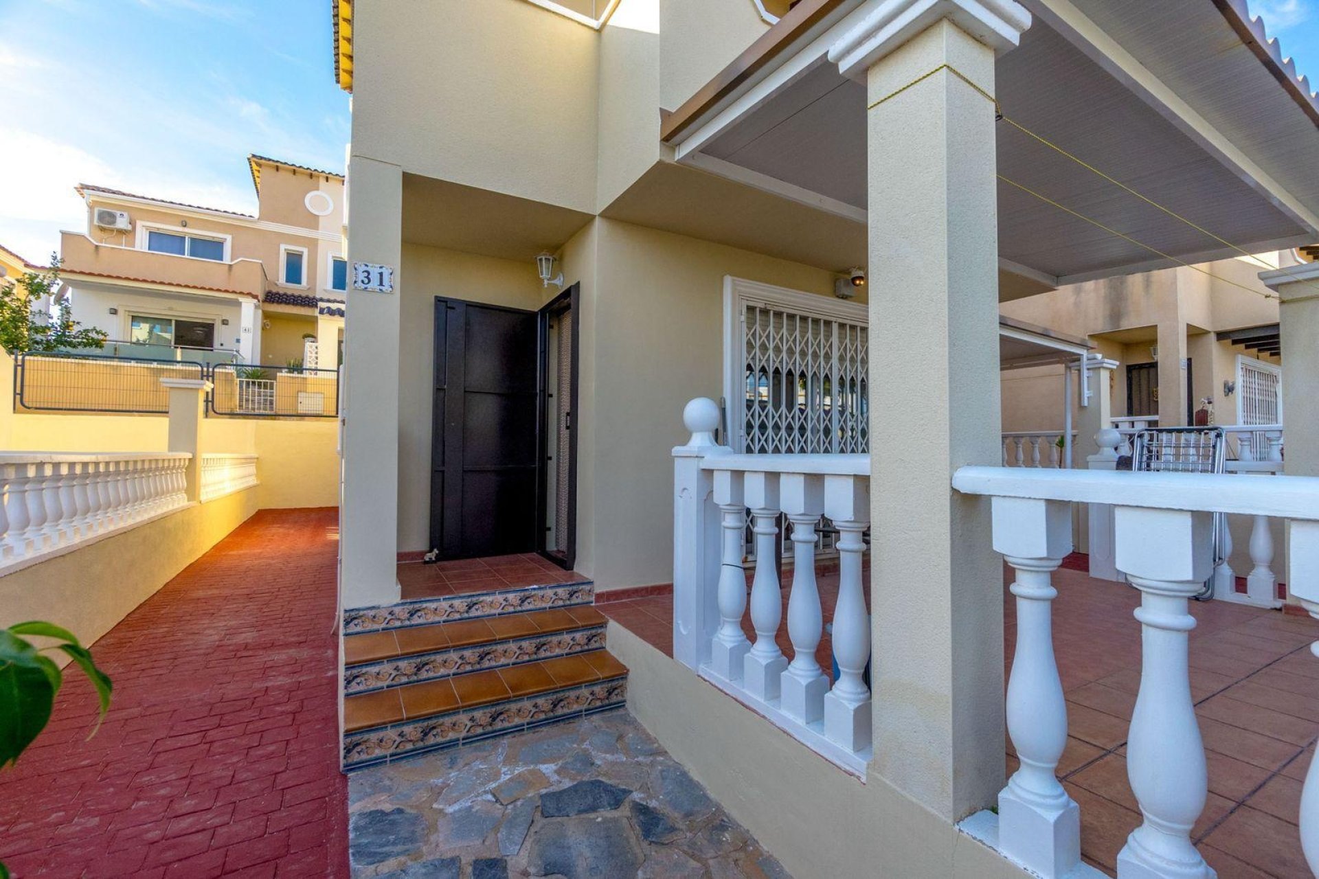 Herverkoop - Town House -
Orihuela Costa - Costa Blanca