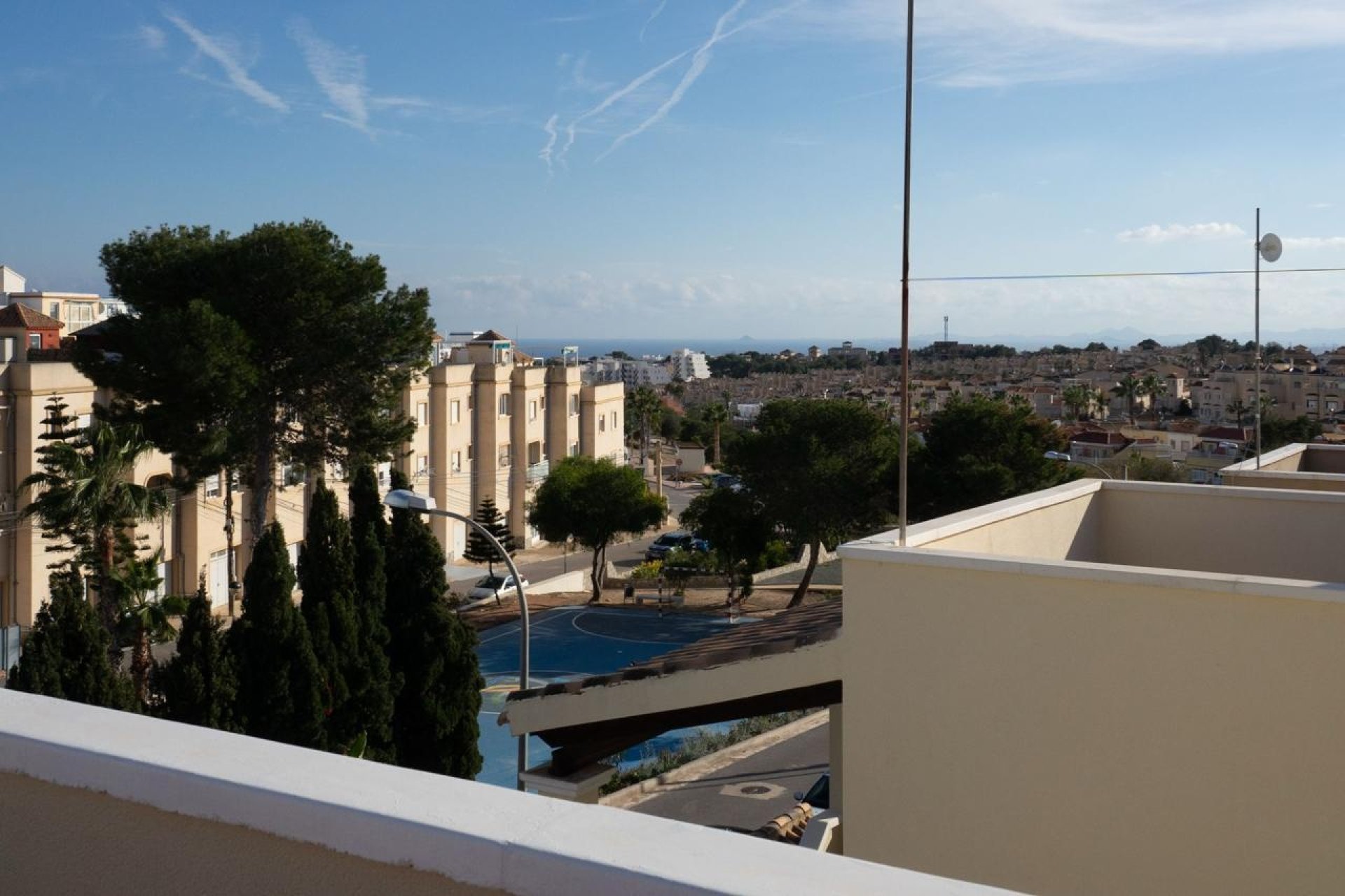 Herverkoop - Town House -
Orihuela Costa - Costa Blanca