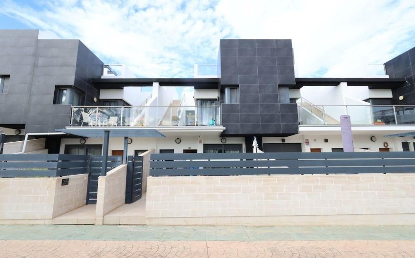 Herverkoop - Town House -
Orihuela Costa - Costa Blanca