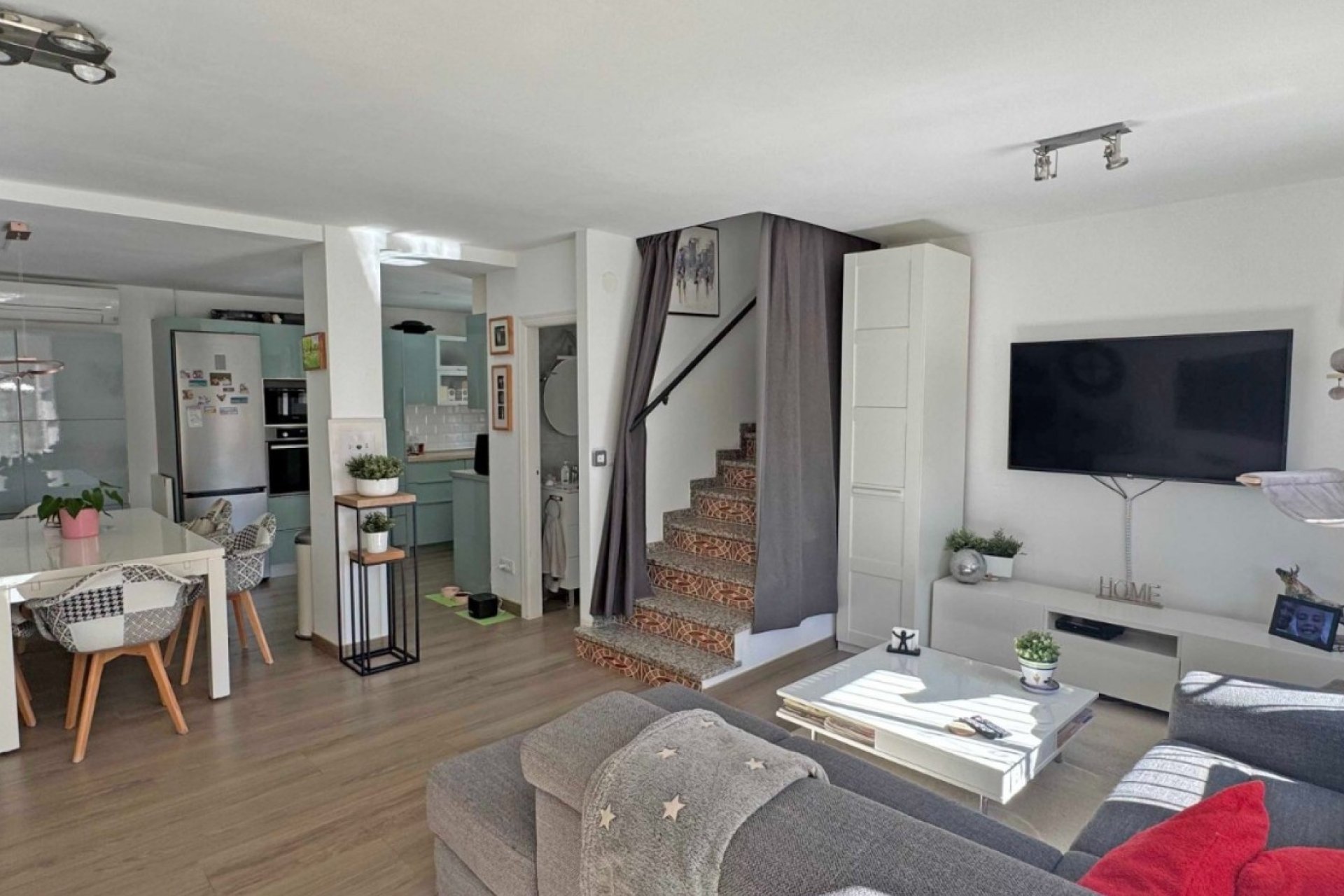 Herverkoop - Town House -
Orihuela Costa - Costa Blanca