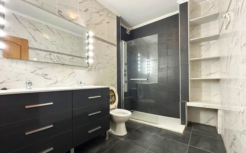 Herverkoop - Town House -
Orihuela Costa - Costa Blanca