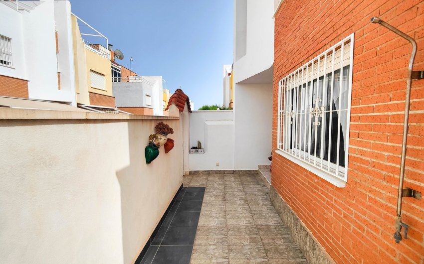 Herverkoop - Town House -
Orihuela Costa - Costa Blanca