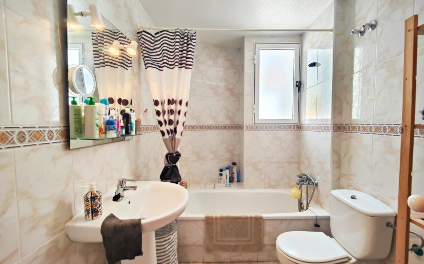 Herverkoop - Town House -
Orihuela Costa - Costa Blanca