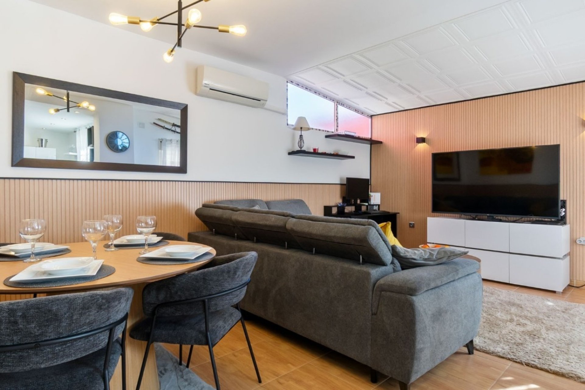 Herverkoop - Town House -
Orihuela Costa - Costa Blanca