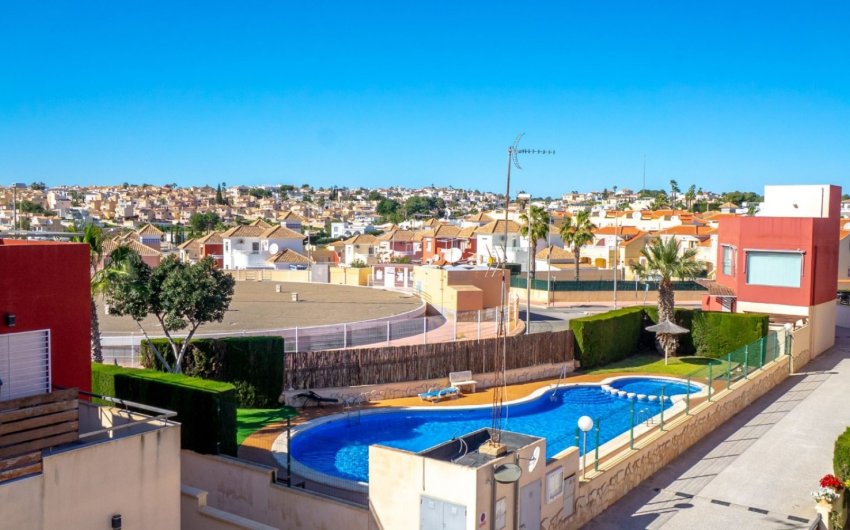 Herverkoop - Town House -
Orihuela Costa - Costa Blanca