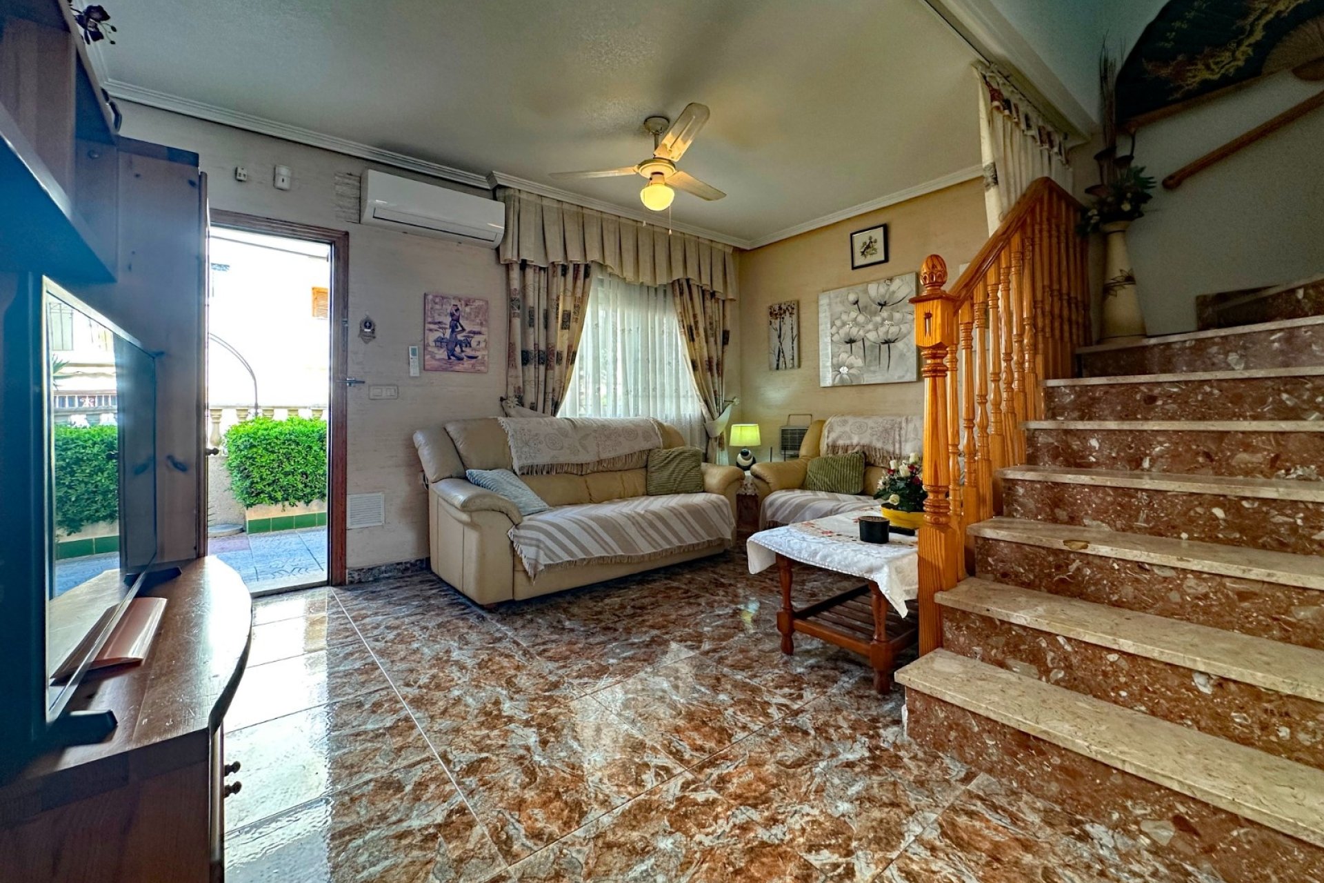 Herverkoop - Town House -
Orihuela Costa - Costa Blanca