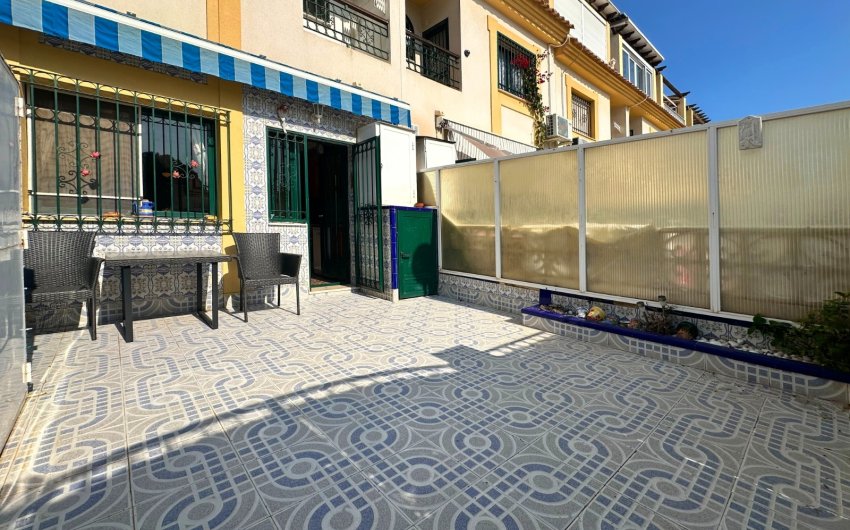Herverkoop - Town House -
Orihuela Costa - Costa Blanca