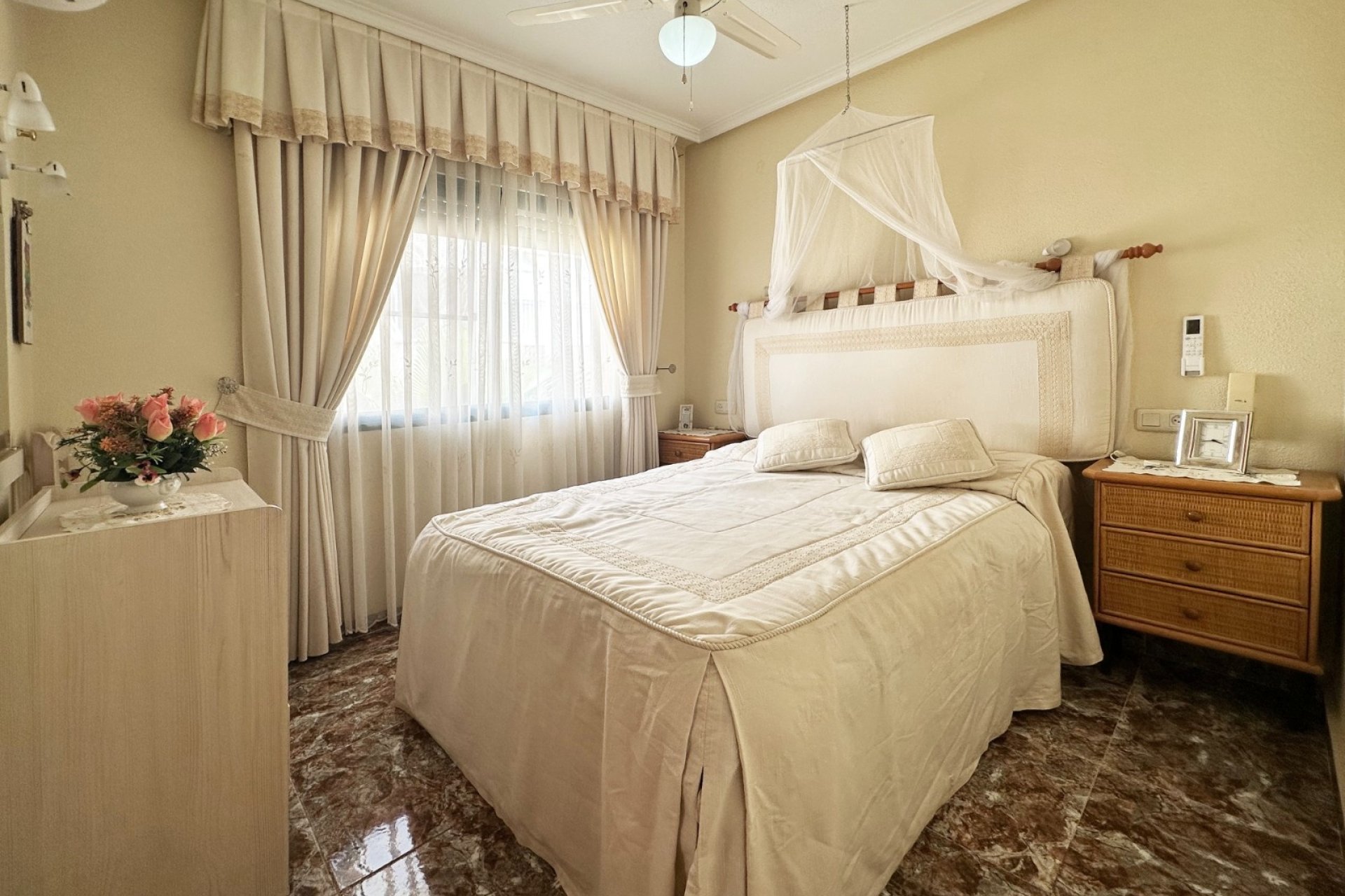 Herverkoop - Town House -
Orihuela Costa - Costa Blanca