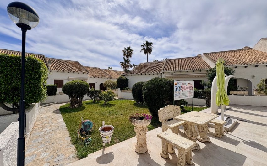 Herverkoop - Town House -
Orihuela Costa - Costa Blanca