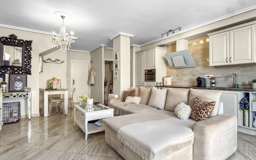 Herverkoop - Town House -
Orihuela Costa - Costa Blanca