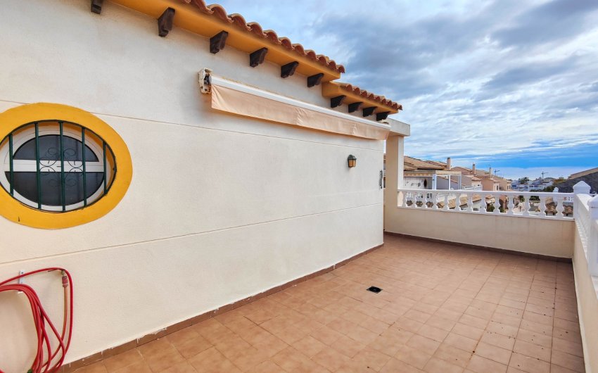 Herverkoop - Town House -
Orihuela Costa - Costa Blanca