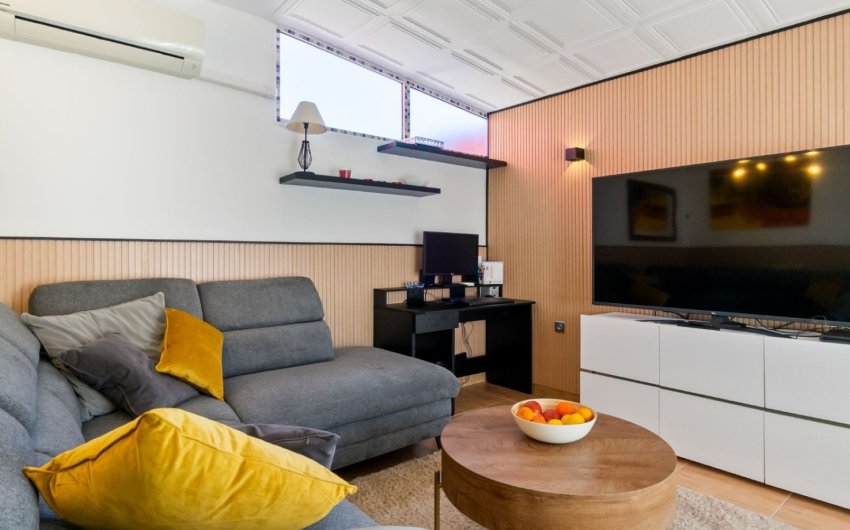 Herverkoop - Town House -
Orihuela Costa - Costa Blanca