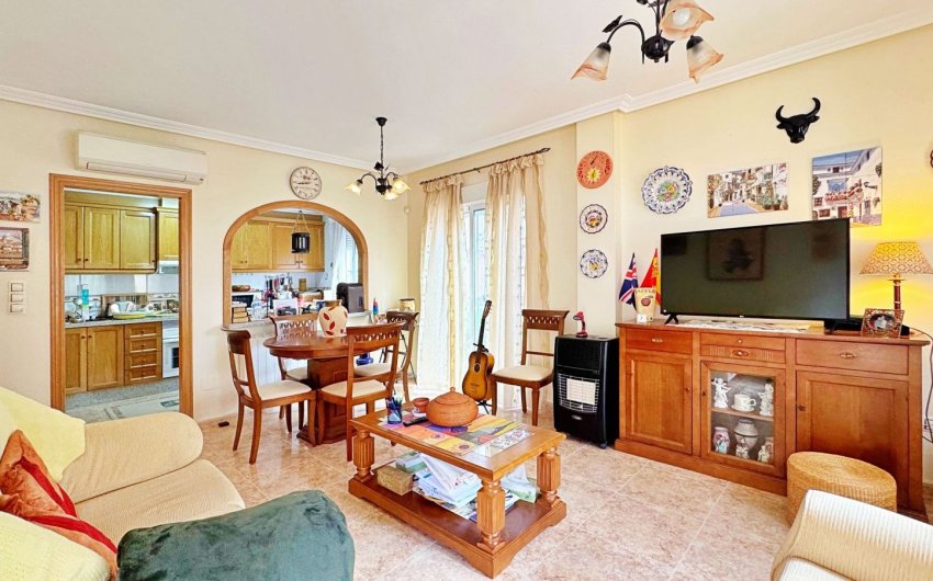 Herverkoop - Town House -
Orihuela Costa - Costa Blanca