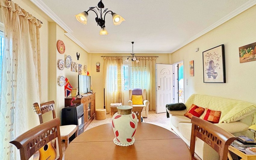 Herverkoop - Town House -
Orihuela Costa - Costa Blanca