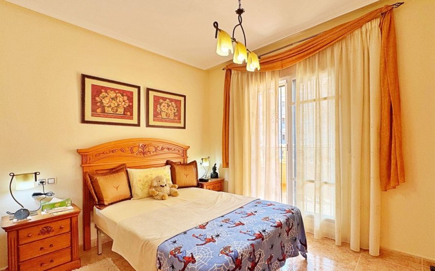 Herverkoop - Town House -
Orihuela Costa - Costa Blanca