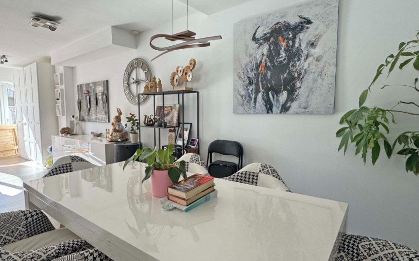 Herverkoop - Town House -
Orihuela Costa - Costa Blanca