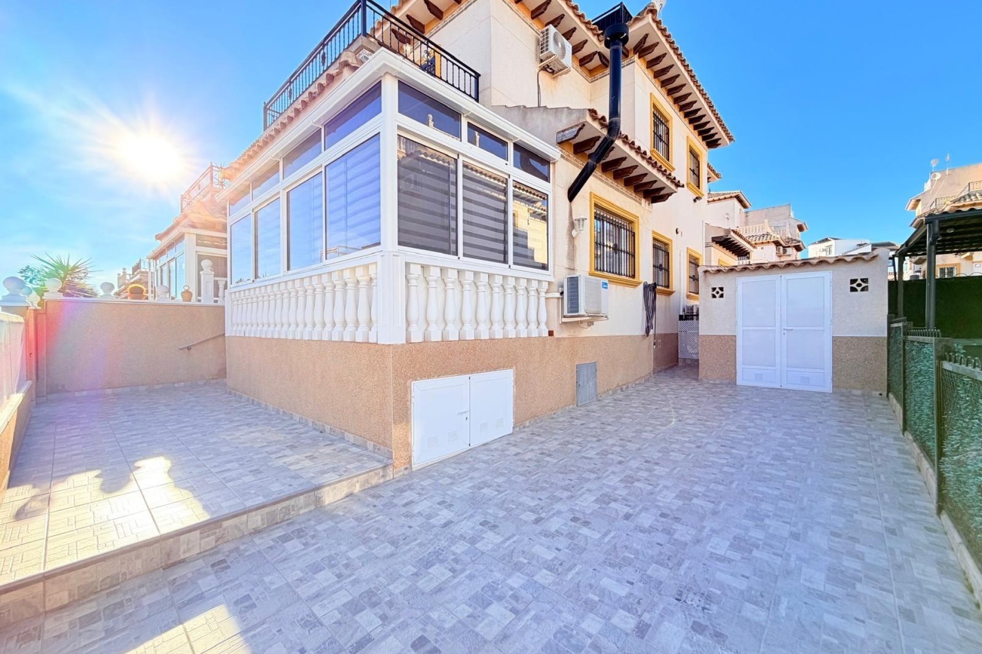 Herverkoop - Town House -
Orihuela Costa - Las Filipinas