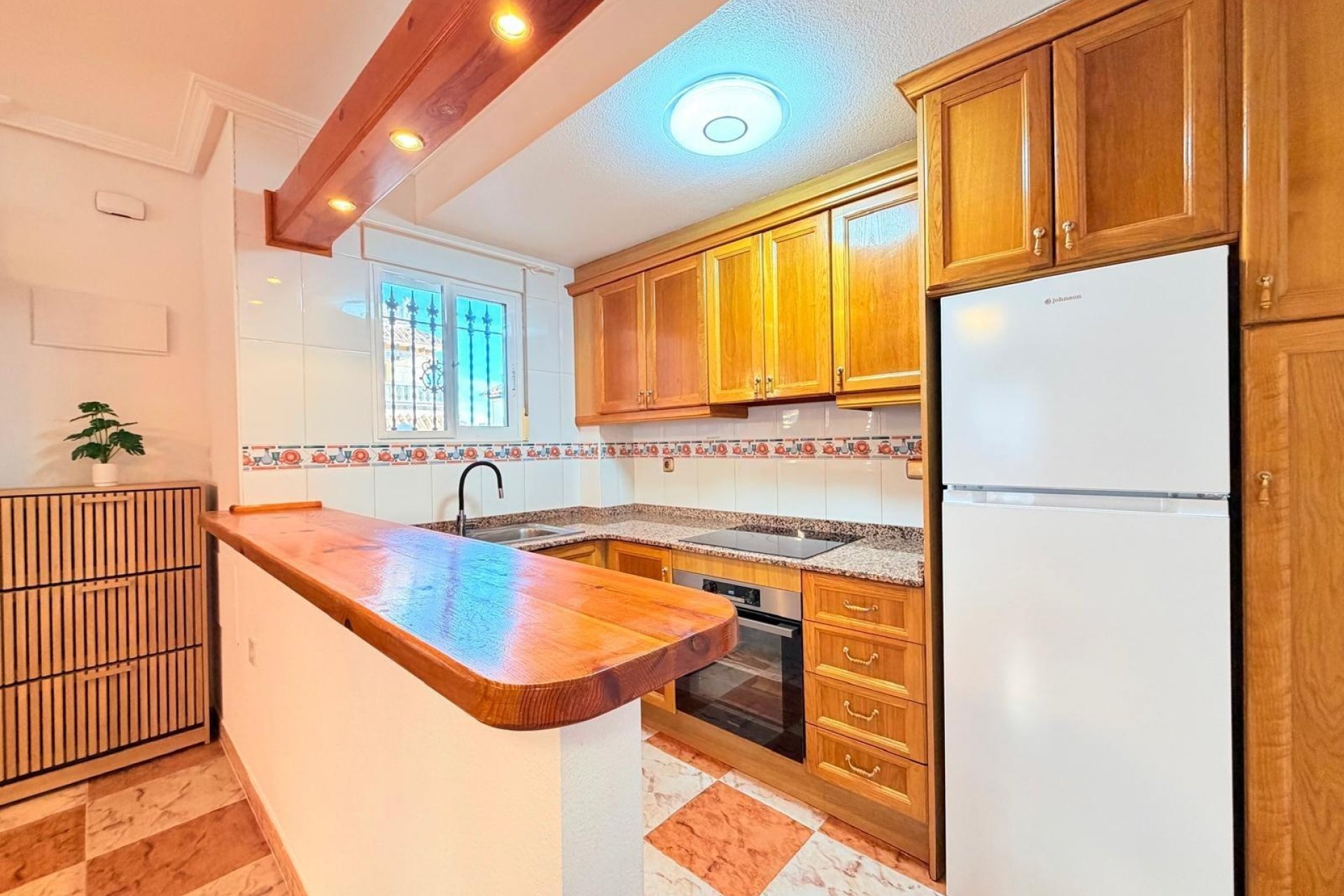Herverkoop - Town House -
Orihuela Costa - Las Filipinas