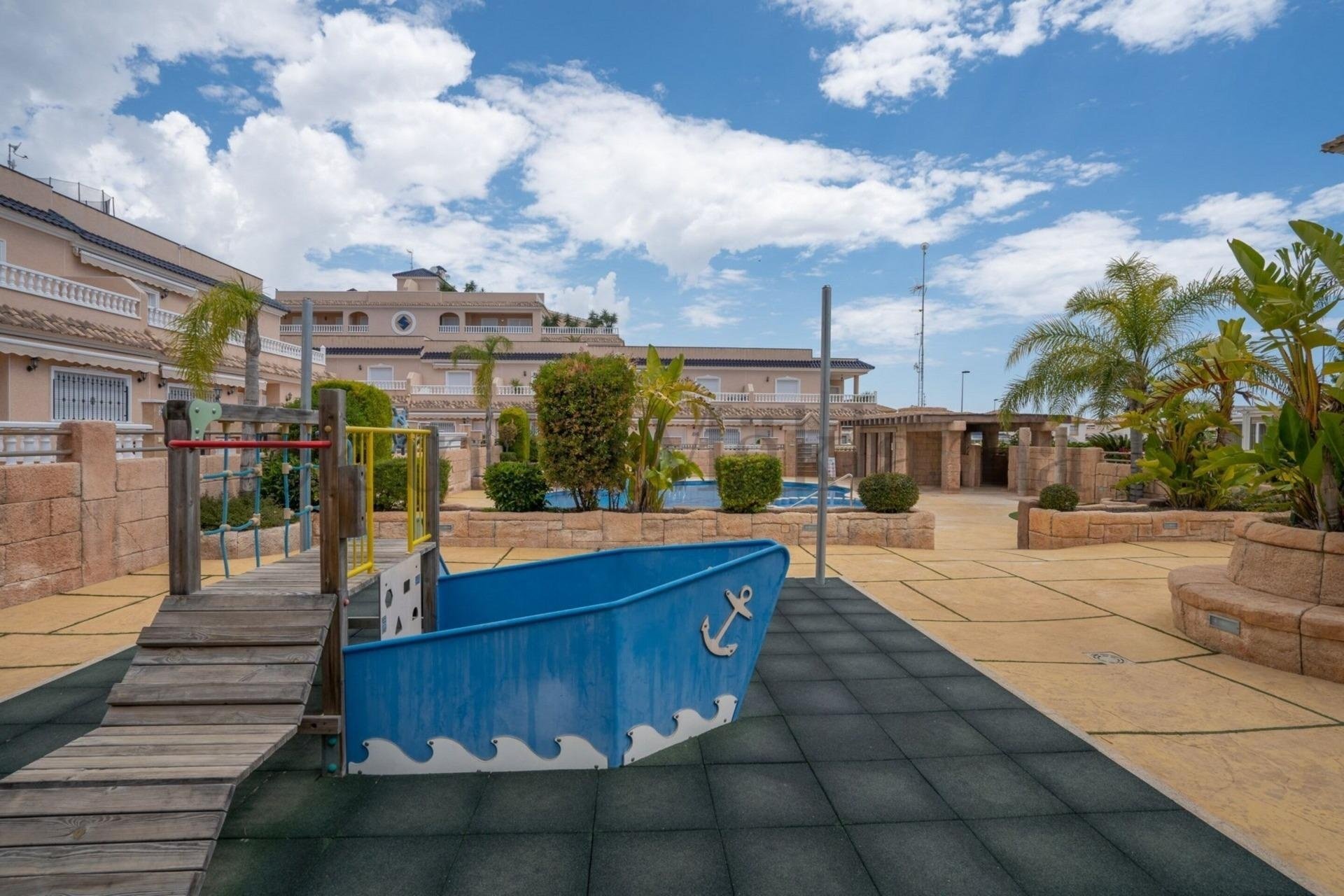 Herverkoop - Town House -
Orihuela Costa - Los Dolses