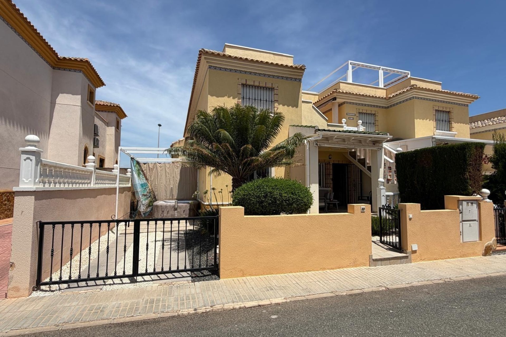 Herverkoop - Town House -
Orihuela Costa - Los Dolses