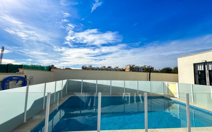 Herverkoop - Town House -
Orihuela - Inland
