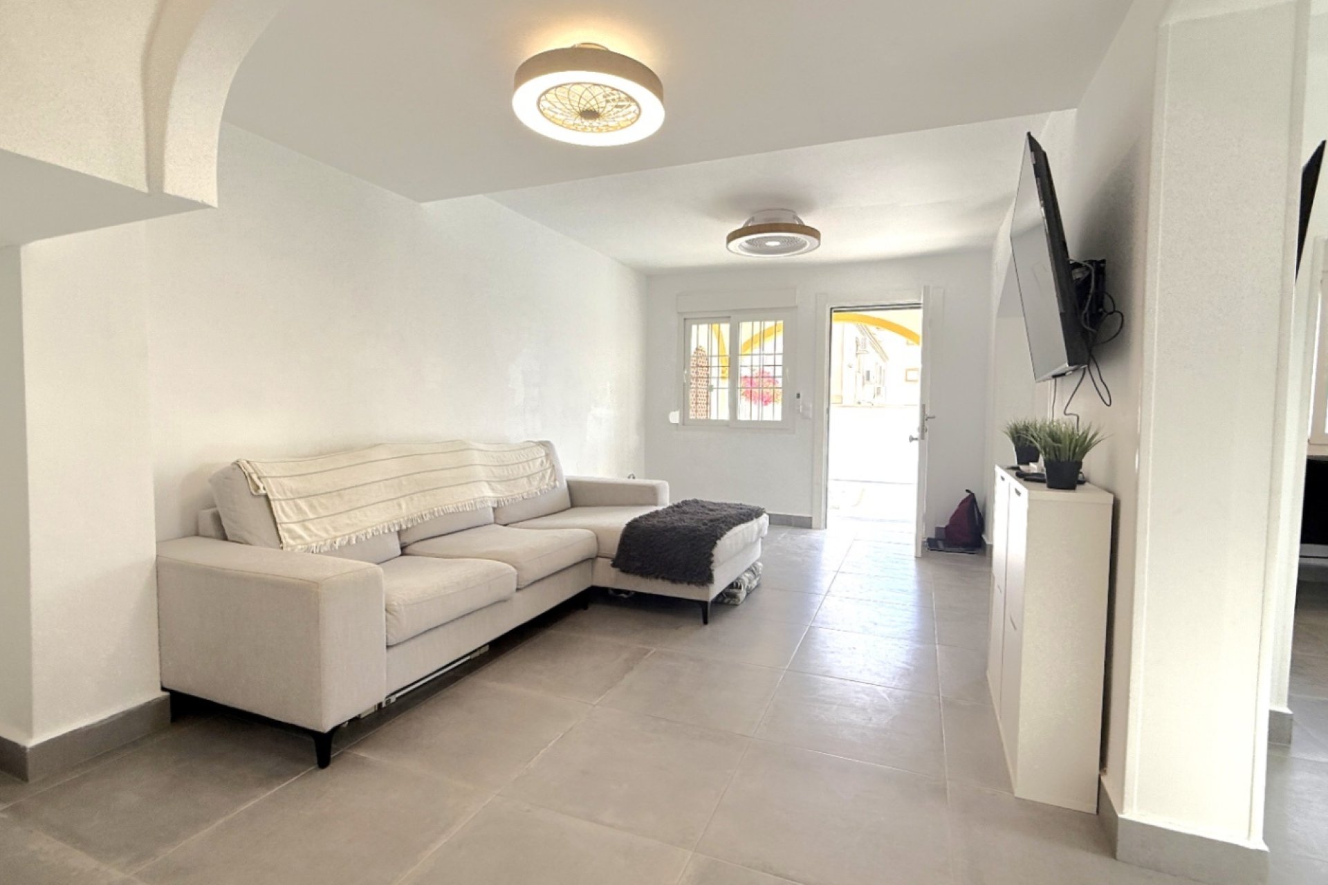 Herverkoop - Town House -
Orihuela - Inland