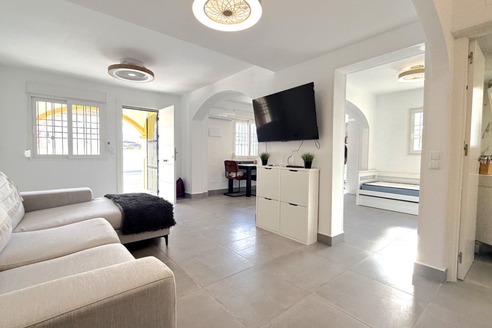 Herverkoop - Town House -
Orihuela - Inland