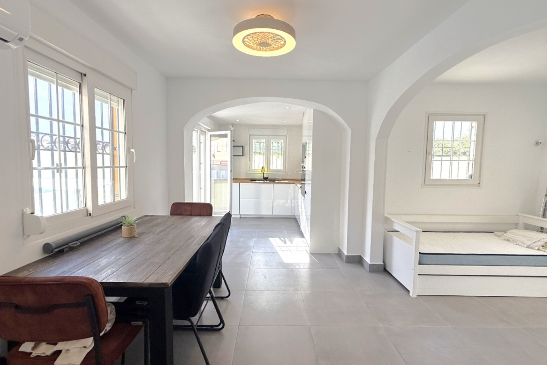 Herverkoop - Town House -
Orihuela - Inland