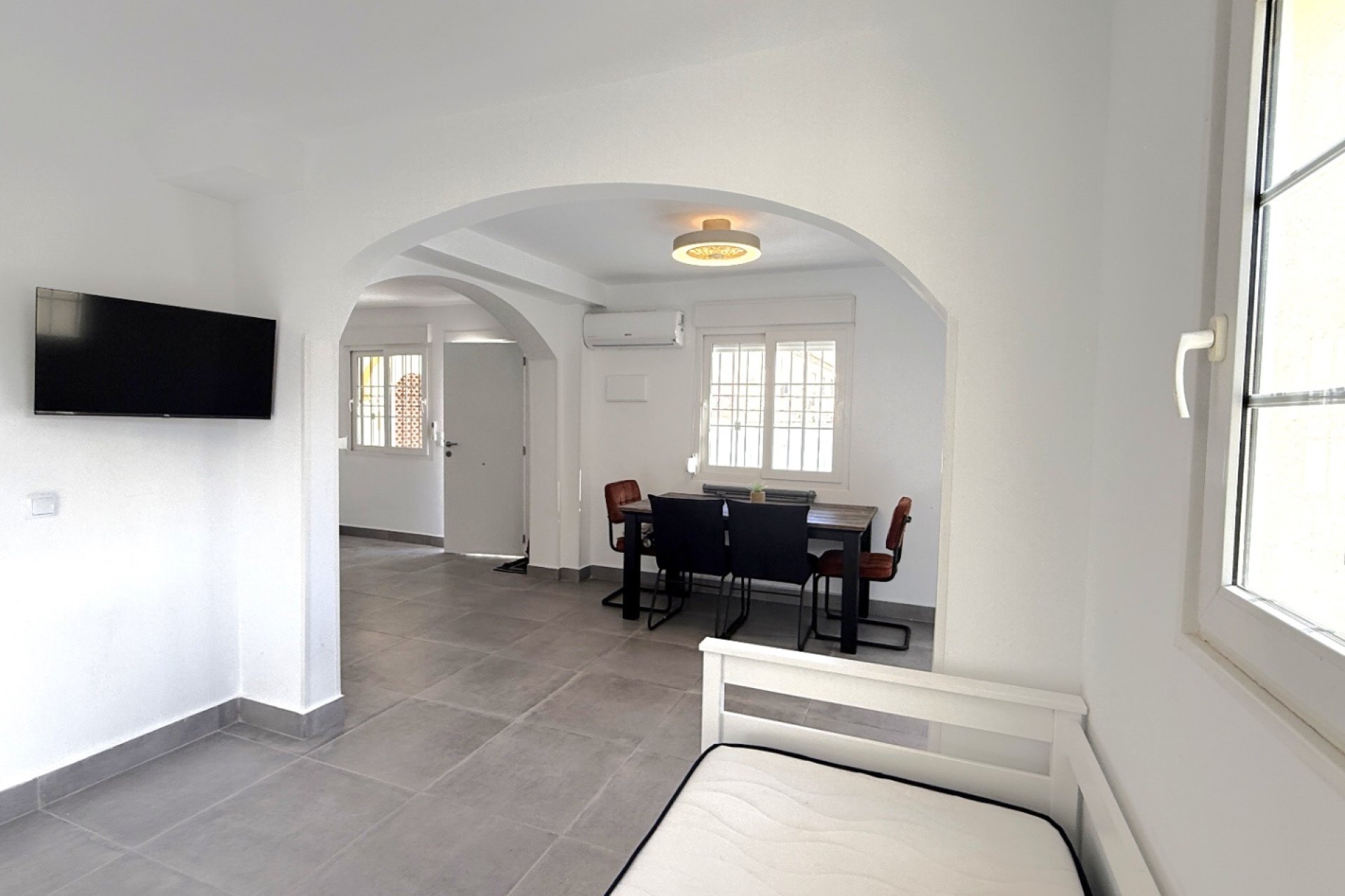 Herverkoop - Town House -
Orihuela - Inland