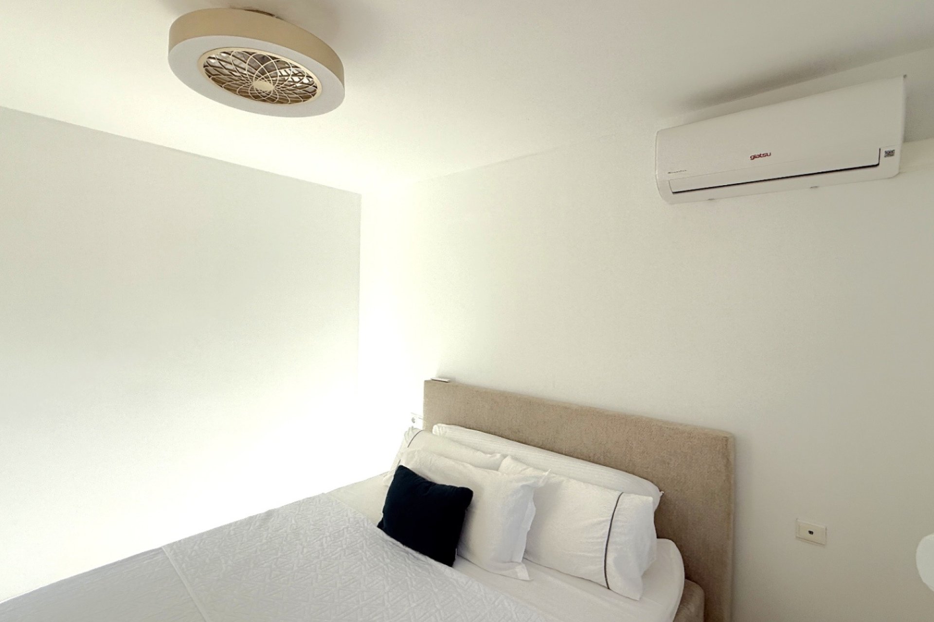 Herverkoop - Town House -
Orihuela - Inland