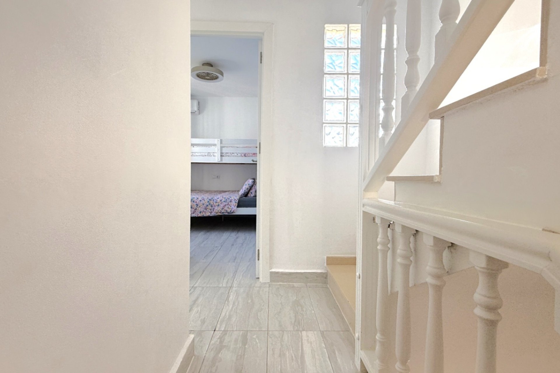 Herverkoop - Town House -
Orihuela - Inland