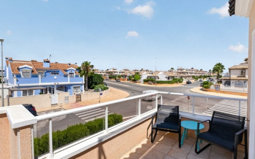 Herverkoop - Town House -
Orihuela - Inland