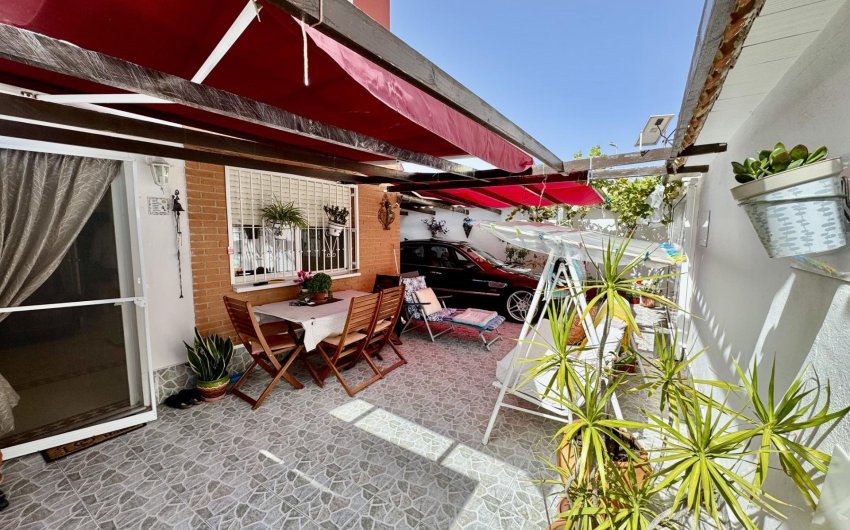 Herverkoop - Town House -
Orihuela - Urbanización Perla Del Mar