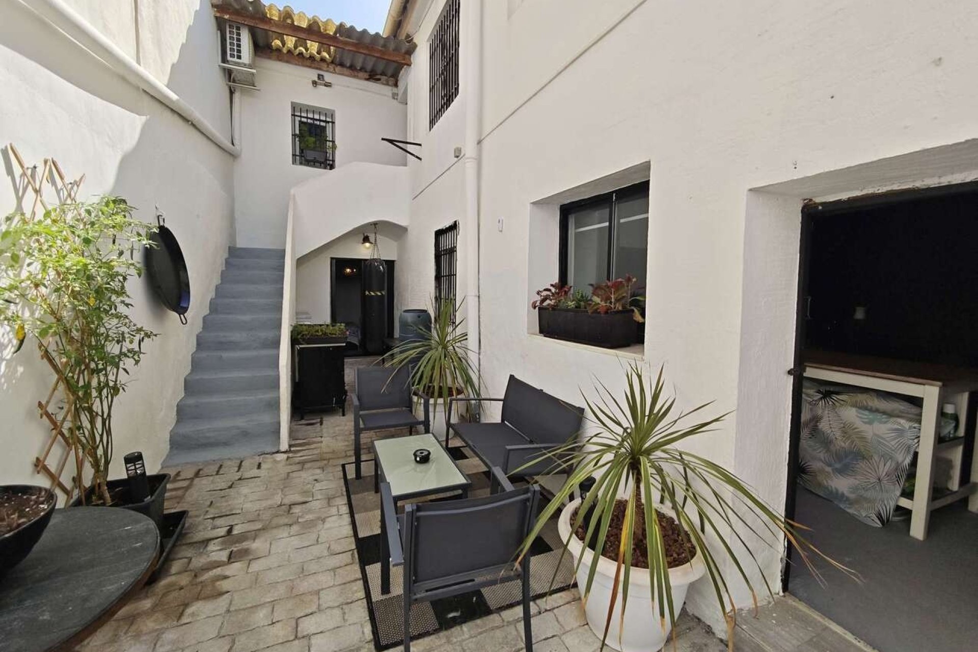 Herverkoop - Town House -
Pinoso - Inland