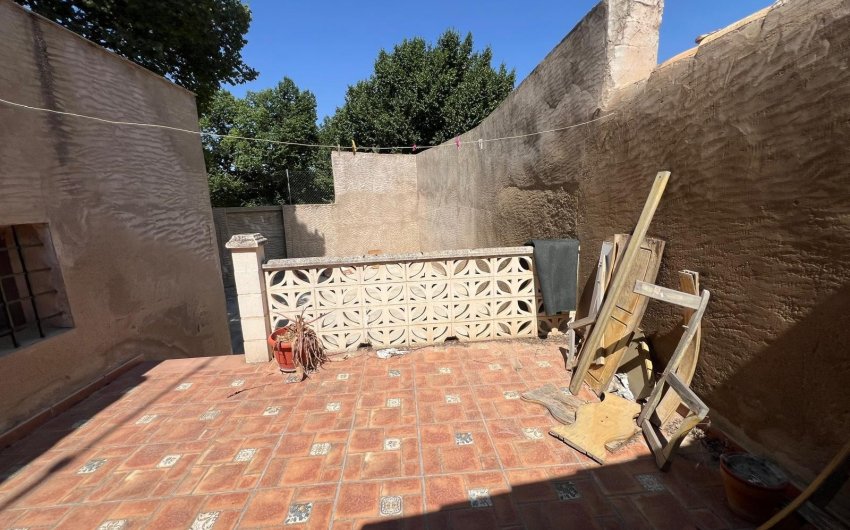 Herverkoop - Town House -
Pinoso - Inland