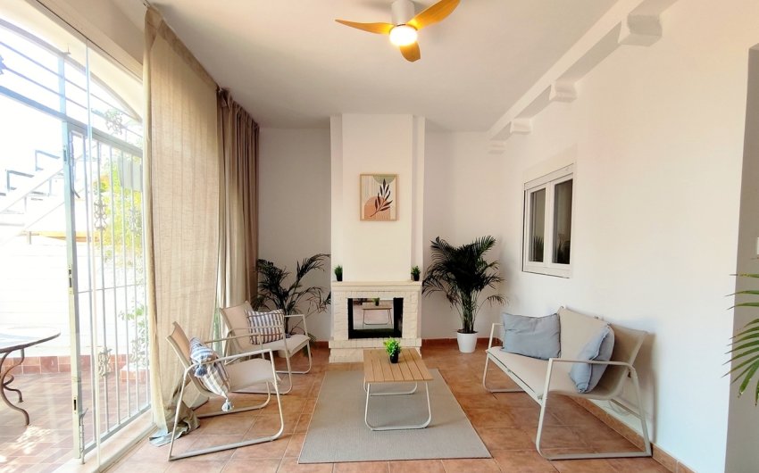 Herverkoop - Town House -
Playa Flamenca - Costa Blanca