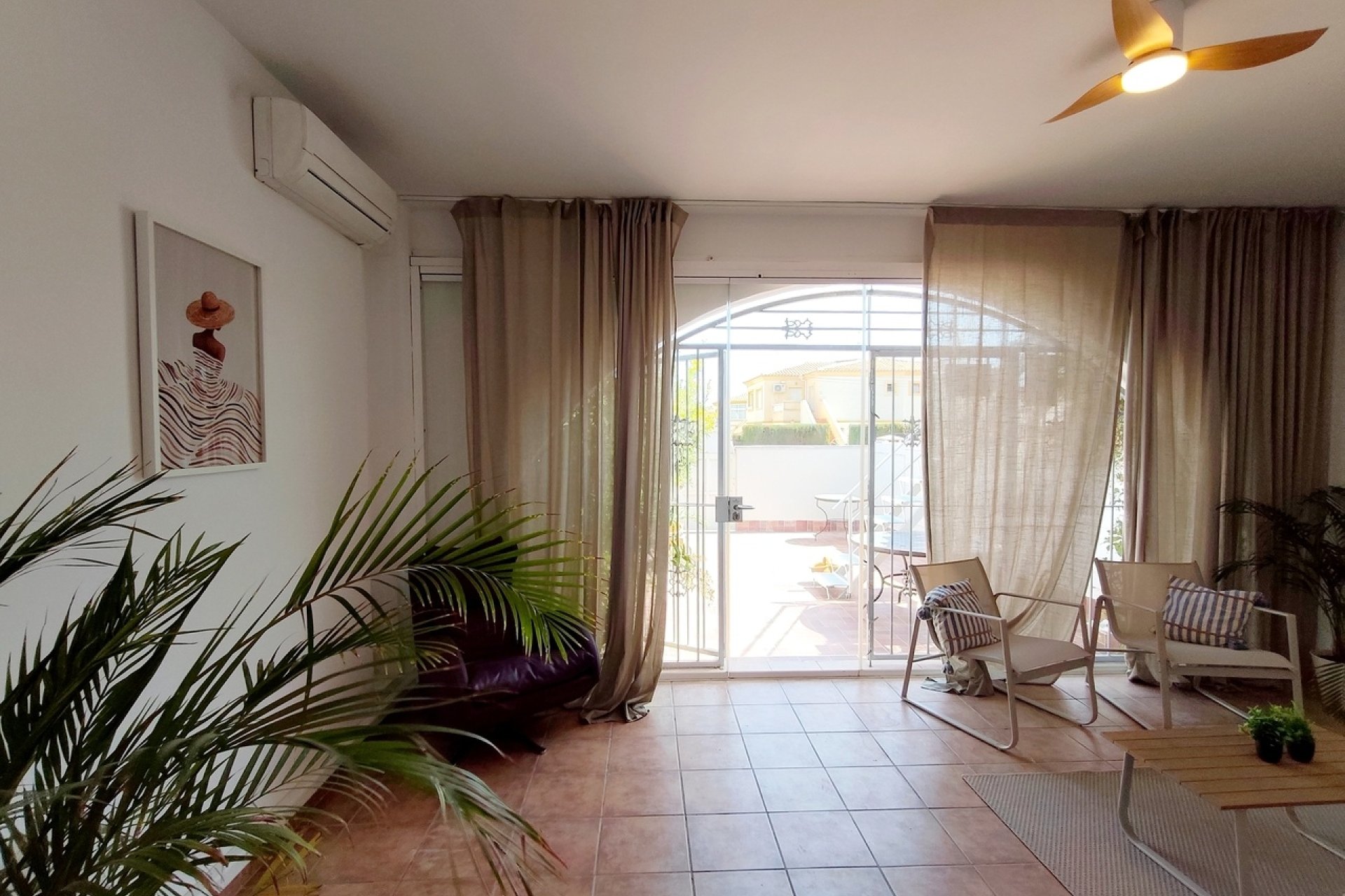 Herverkoop - Town House -
Playa Flamenca - Costa Blanca