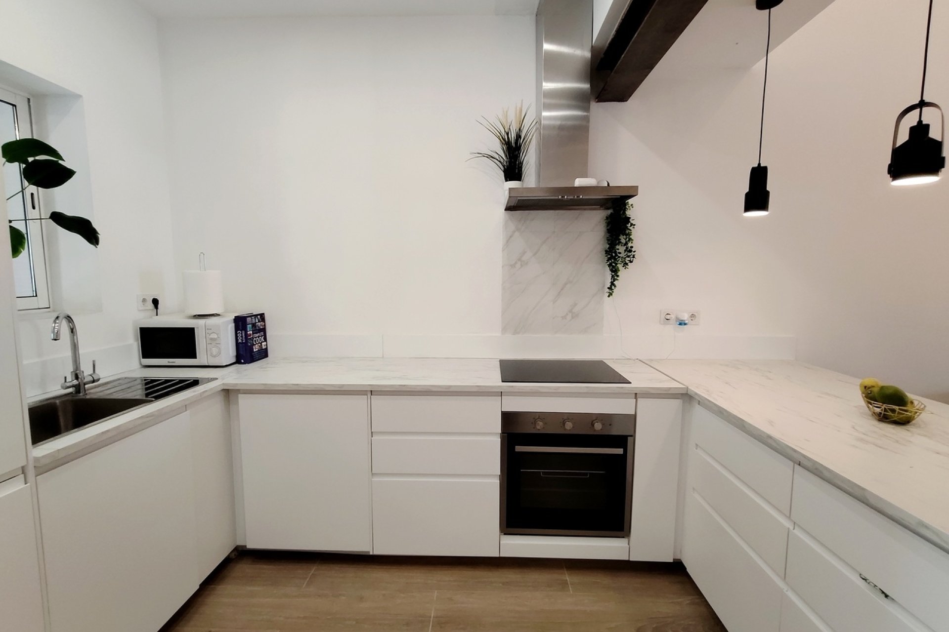 Herverkoop - Town House -
Playa Flamenca - Costa Blanca