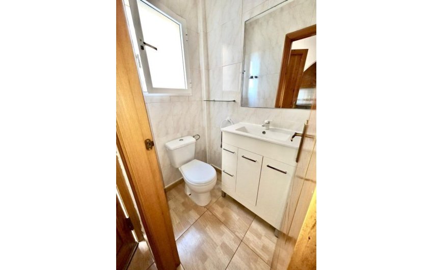 Herverkoop - Town House -
Playa Flamenca - Costa Blanca