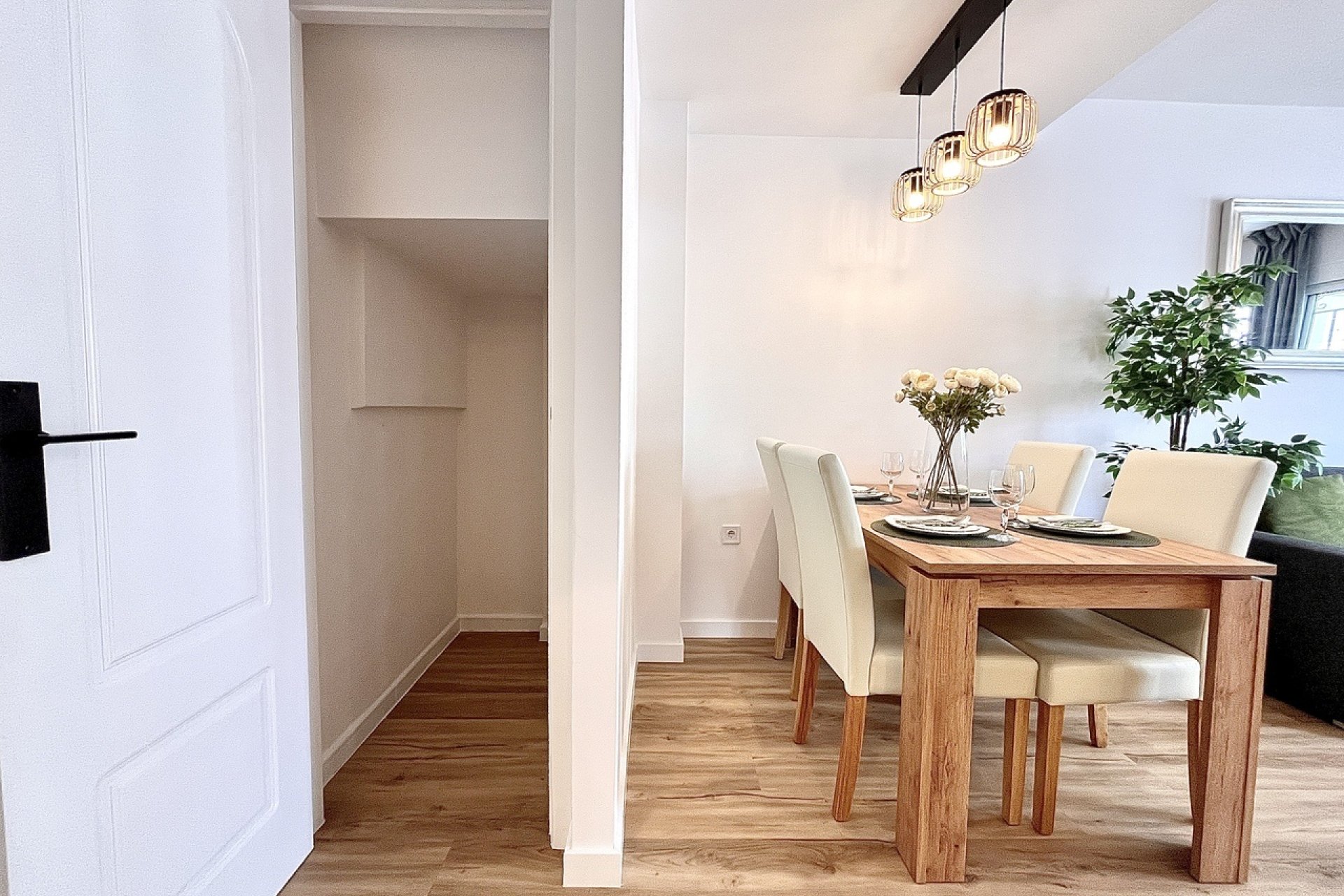 Herverkoop - Town House -
Playa Flamenca - Costa Blanca