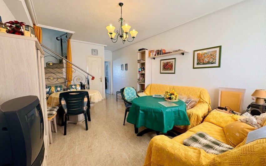 Herverkoop - Town House -
Rojales - Inland