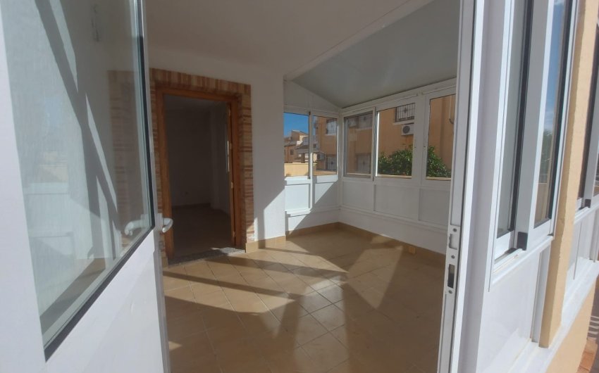 Herverkoop - Town House -
Rojales - Inland