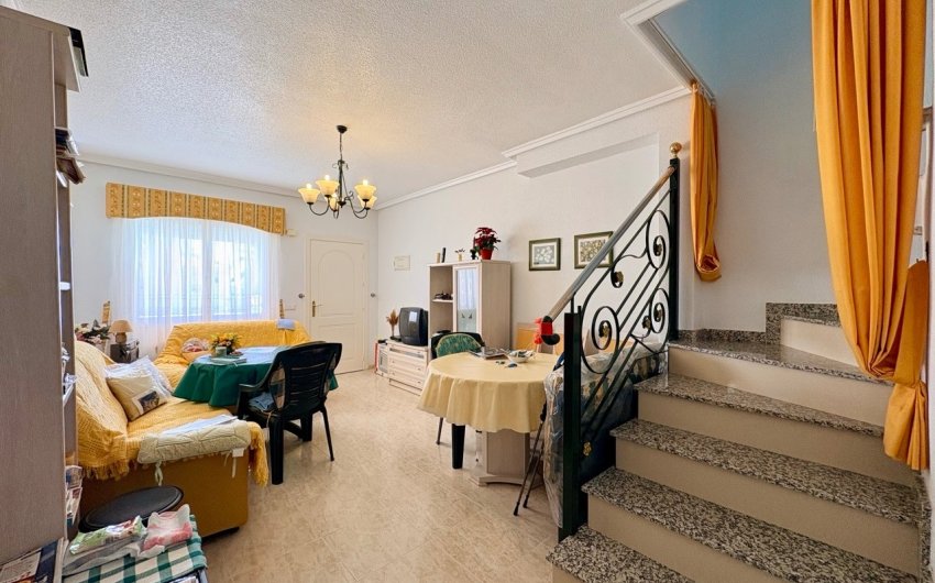 Herverkoop - Town House -
Rojales - Inland