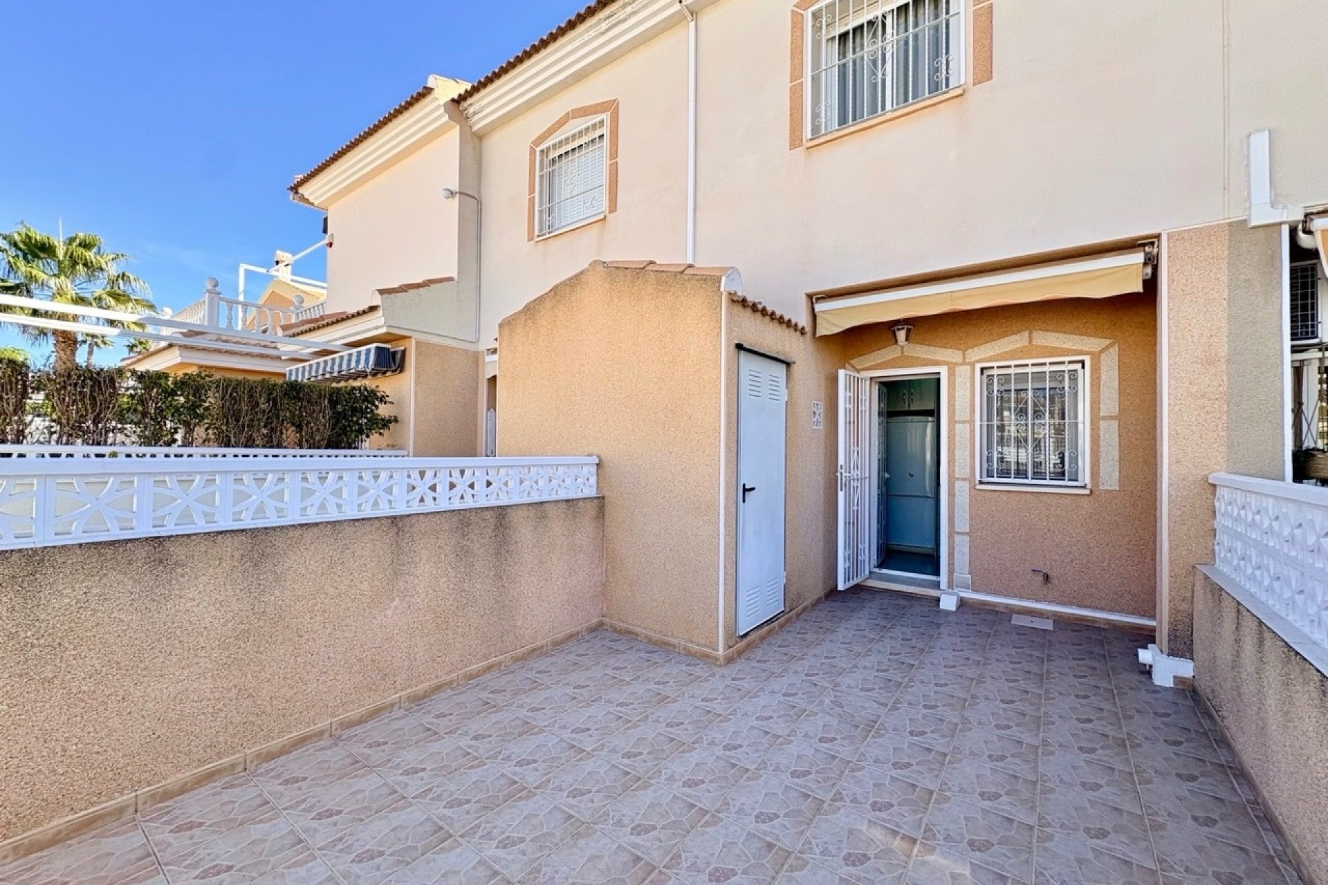 Herverkoop - Town House -
Rojales - Inland