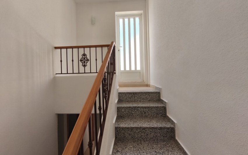 Herverkoop - Town House -
Rojales - Inland