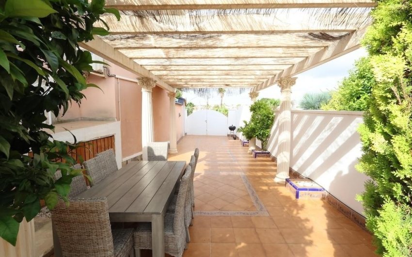 Herverkoop - Town House -
Rojales - Inland